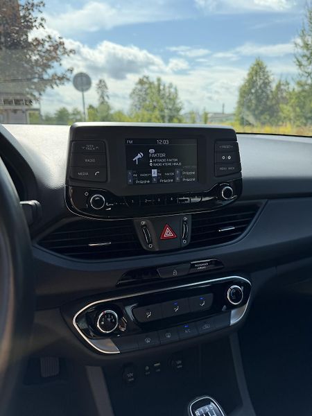 Hyundai i30 (2019) 1.6 CRDi, diesel, 85 KW, 2019 - fotka 17 z 18