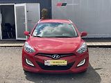 Hyundai i30 1.6i, ČR, manual, 2x kola - náhled 2