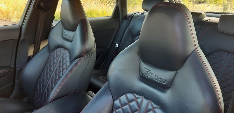 Audi A6 Avant (2018) 3.0 TDI Competition Sportdiffe - fotka 13 z 30
