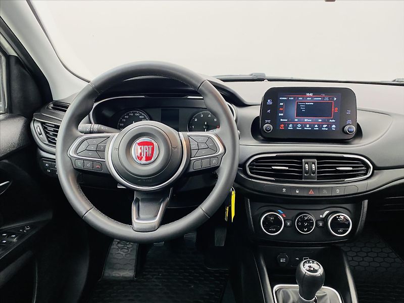 Fiat Tipo 1,0 - fotka 10 z 26