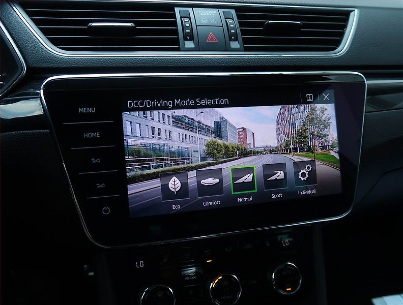 Škoda Superb (2019) Laurin&Klement 2.0 TDI, 4X4 - fotka 23 z 29