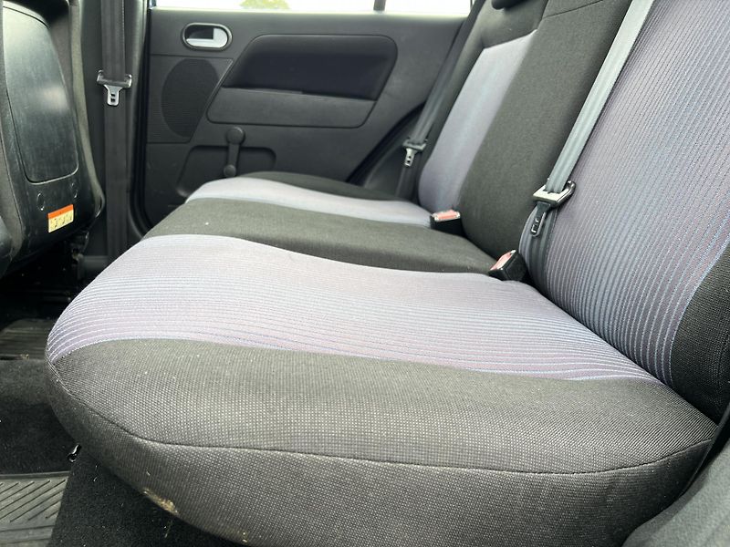 Ford Fusion 1.4i 16v KOUPENO V ČR 1.MAJ. - fotka 17 z 32