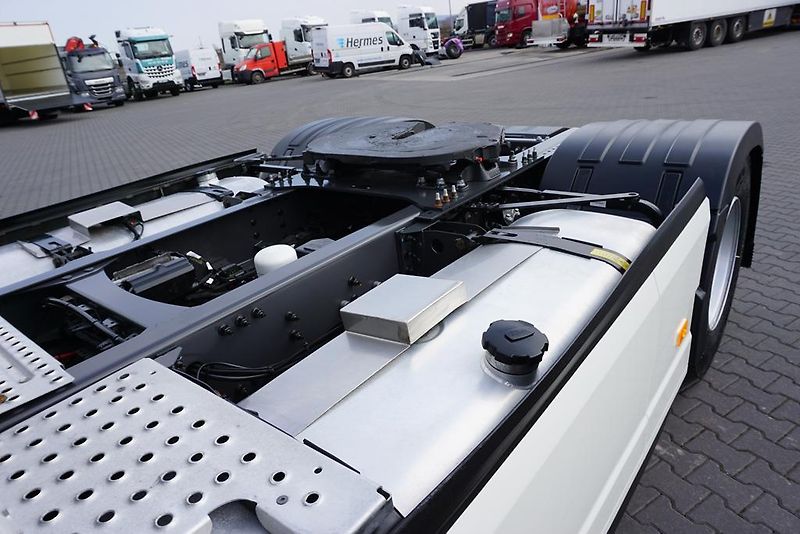 Volvo FH (2022) 460 / I – SAVE / XL / EURO 6 / - fotka 40 z 49
