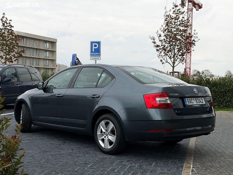 Škoda Octavia (2017) 1.6 TDi 85 kw / po rozvodech - fotka 4 z 18