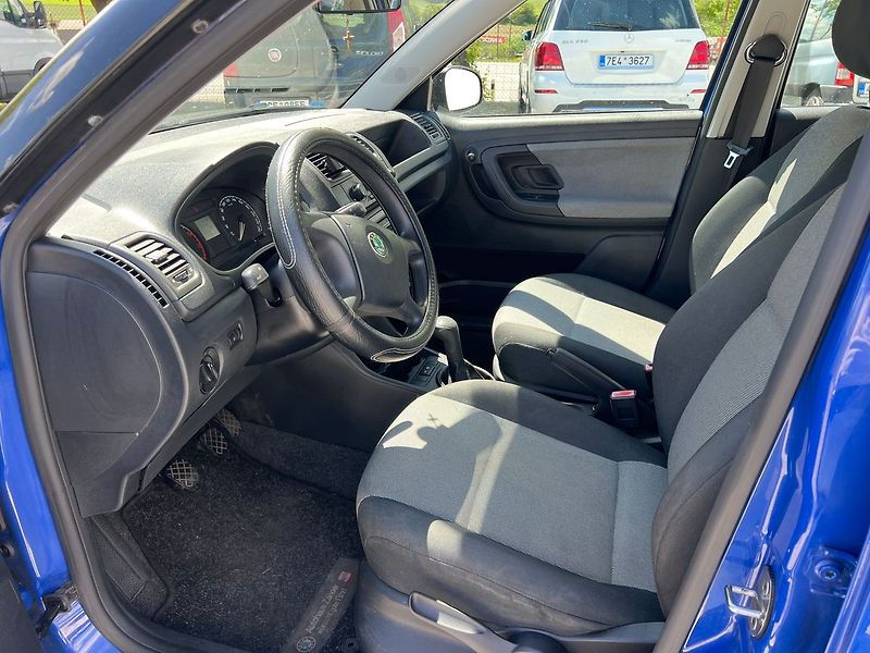 Škoda Fabia 1.2 HTP - fotka 6 z 15