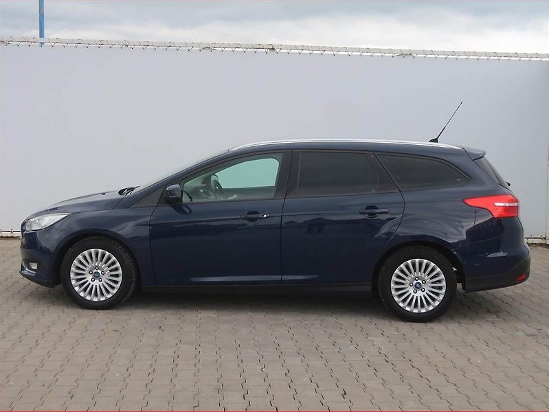Ford Focus (2015) 1.5 TDCi, Serv.kniha, Navi - fotka 3 z 16