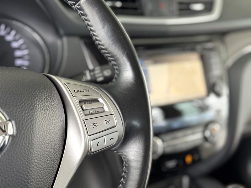 Nissan Qashqai 1,2DIG-T*Navi*Kamera*PDC*Tažné - fotka 24 z 34