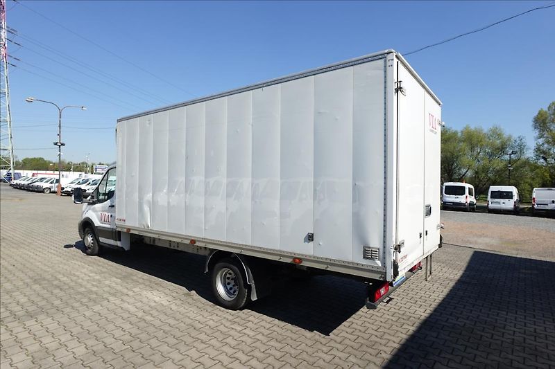 Ford Transit 2,0 TDCi  SKŘÍŇ KLIMA - fotka 12 z 33