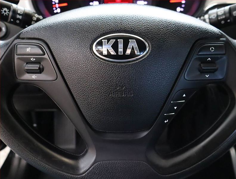 Kia Ceed (2016) 1.4 CVVT, Serv.kniha - fotka 17 z 17