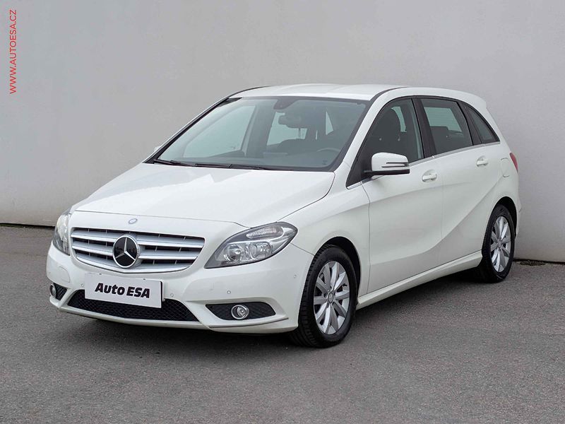 Mercedes-Benz Třídy B (2014) 1.5 CDi B 180, ČR, AC - fotka 3 z 15
