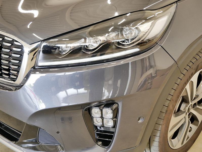 Kia Sorento - fotka 9 z 27