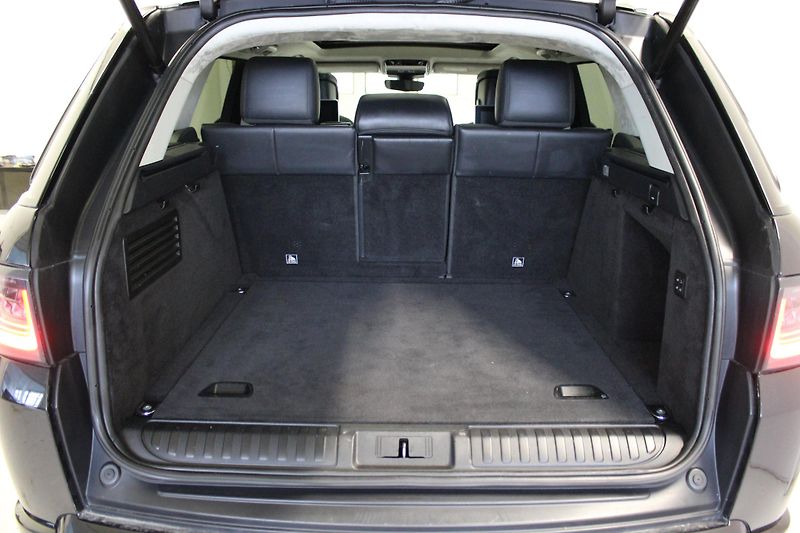 Land Rover Range Rover Sport 3,0 SDV6 AUTOBIGRAHPY DYNAMIC  - fotka 10 z 37