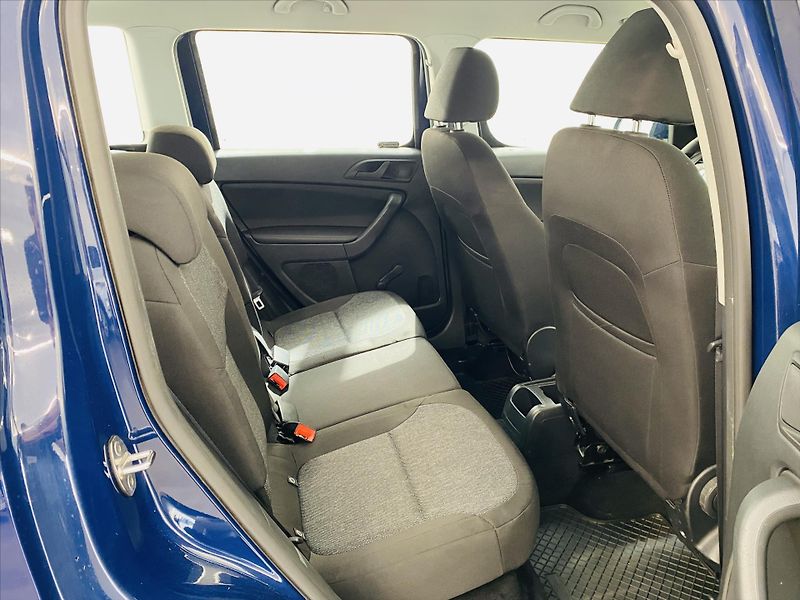 Škoda Yeti 2,0 TDI 81 kW 4x4 Klima - fotka 7 z 25