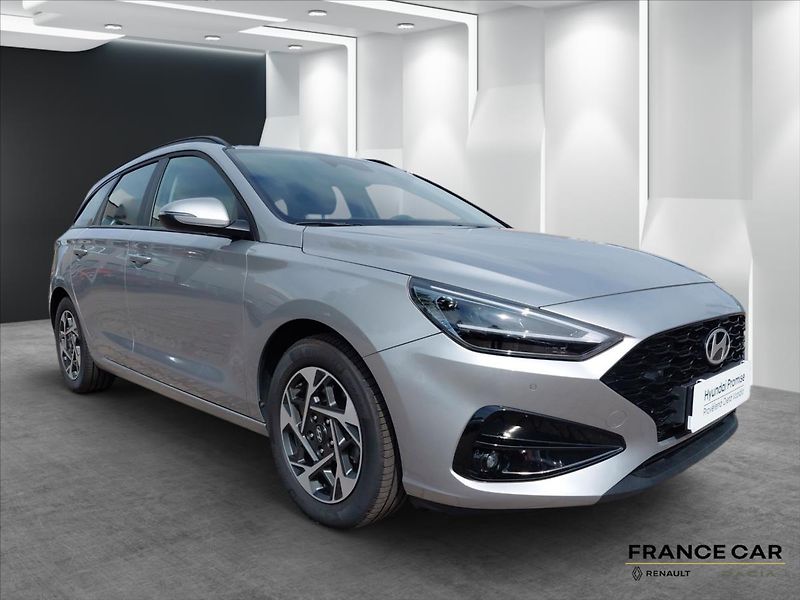 Hyundai i30 1,0   1.0 T-GDi Smart - fotka 3 z 24