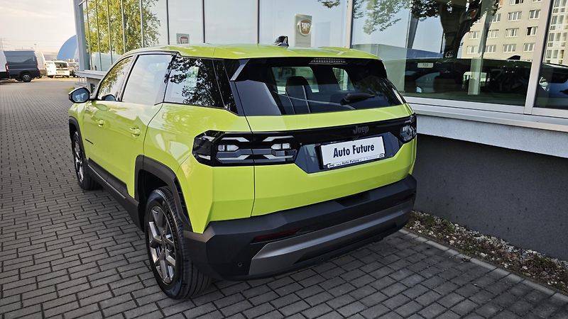 Jeep Compass (2026) Altitude hybrid 145PS automat  - fotka 4 z 25