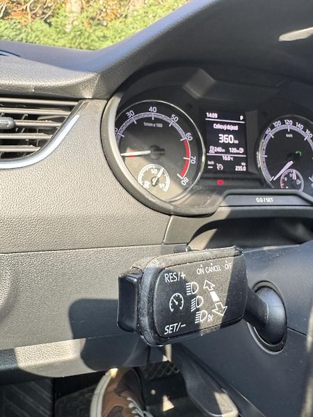 Škoda Octavia 1.5TGi původ ČR  - fotka 12 z 23