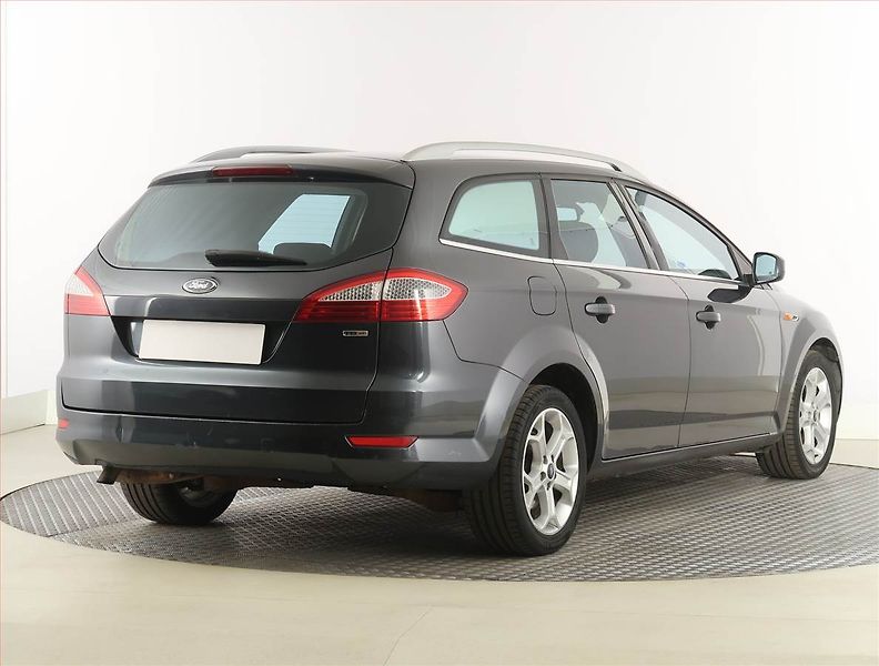 Ford Mondeo (2008) 2.0 TDCi, Serv.kniha - fotka 5 z 20