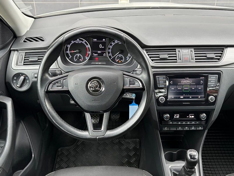 Škoda Rapid 1.0TSI 81kW STYLE, ČR, DPH - fotka 23 z 31
