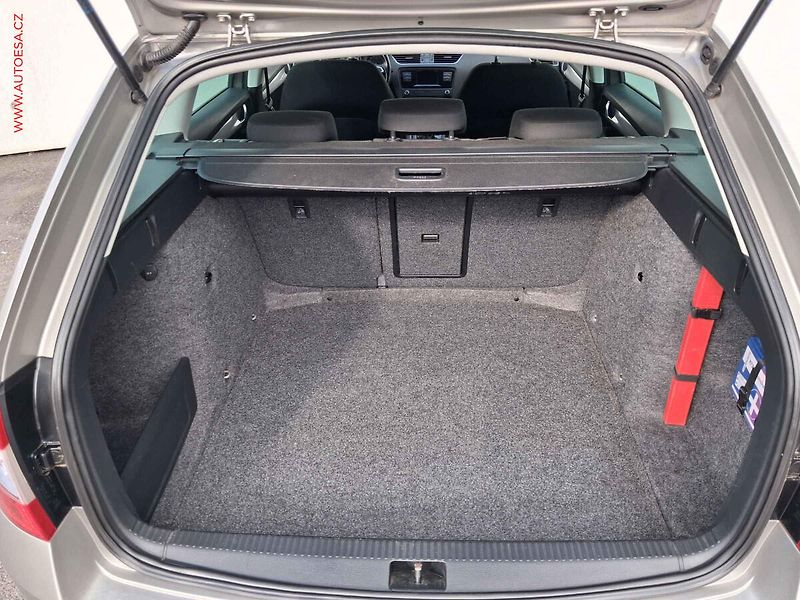 Škoda Octavia (2014) 2.0 TDi, Ambition, TZ - fotka 7 z 14