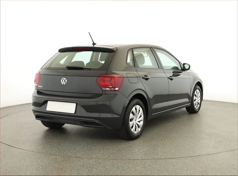 Volkswagen Polo (2020) 1.0 - fotka 5 z 17