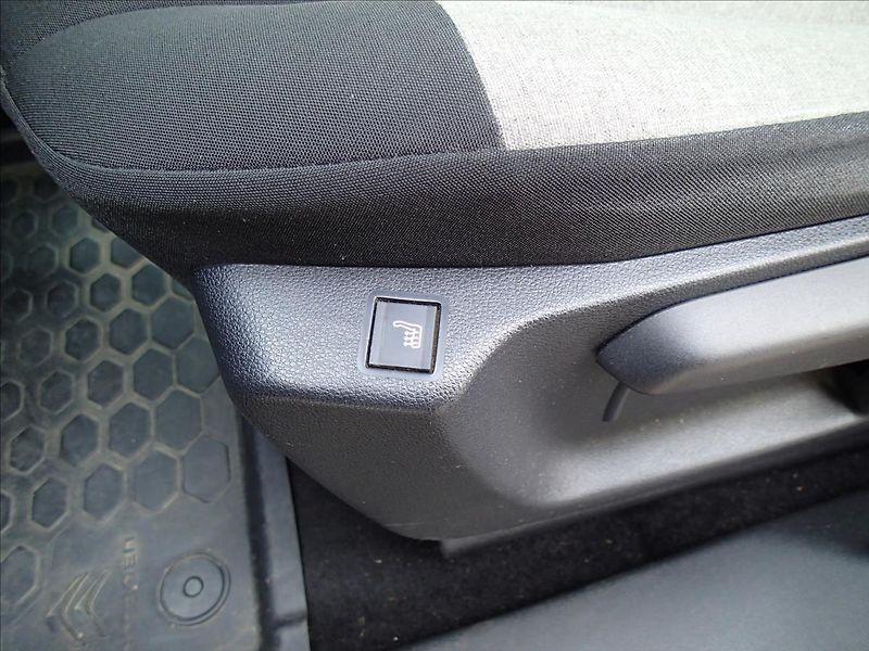 Citroën Berlingo 1,5 ČR, TAŽNÉ - fotka 17 z 45