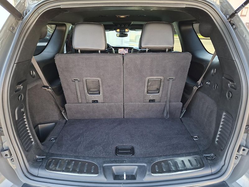 Dodge Durango (2021) 5,7L V8 4x4, Top výbava, Tažné - fotka 15 z 35