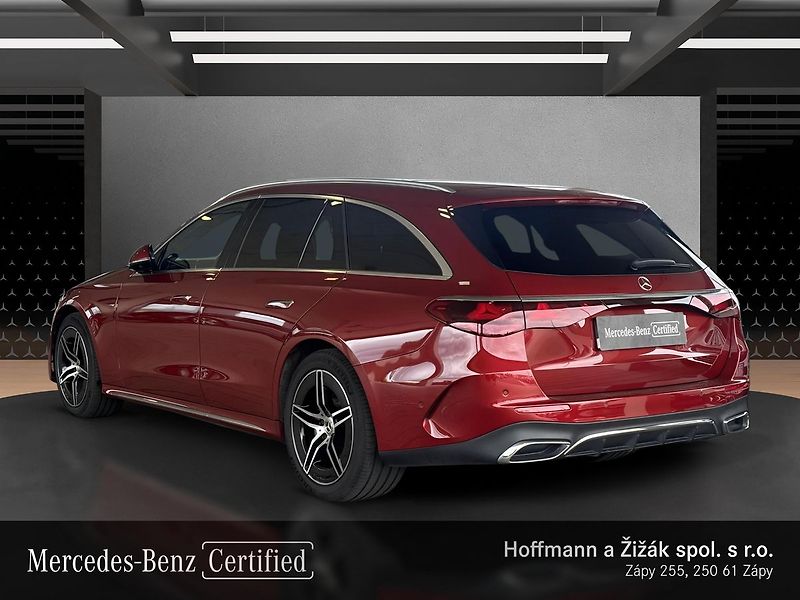 Mercedes-Benz Třídy E 220d 4M kombi - fotka 7 z 21