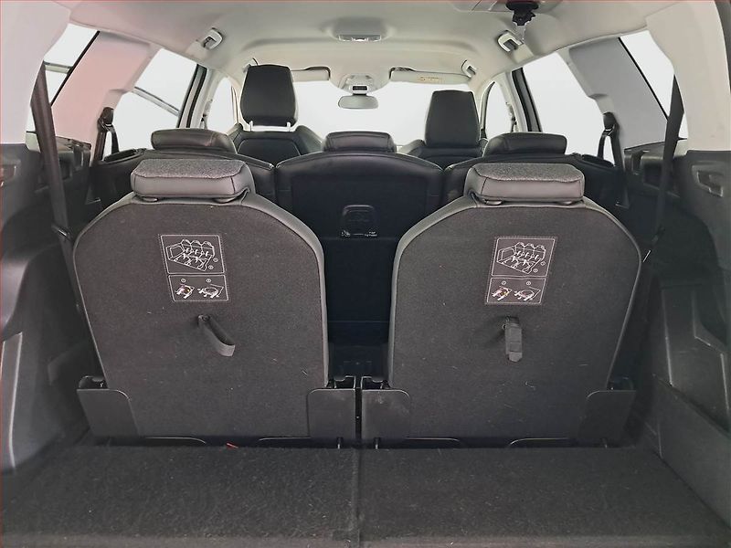 Peugeot 5008 (2018) 1.6 BlueHDi, Automat, 7 míst - fotka 20 z 20