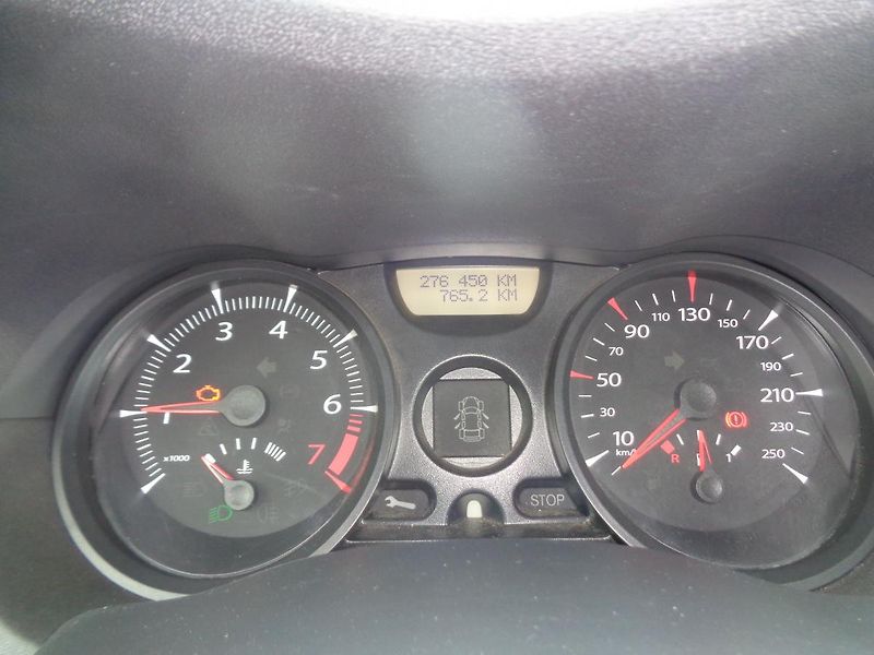 Renault Mégane 1,6 - fotka 9 z 12