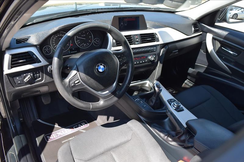 BMW Řada 3 2,0 318d F31 105KW NAVI TAŽNÉ - fotka 16 z 48
