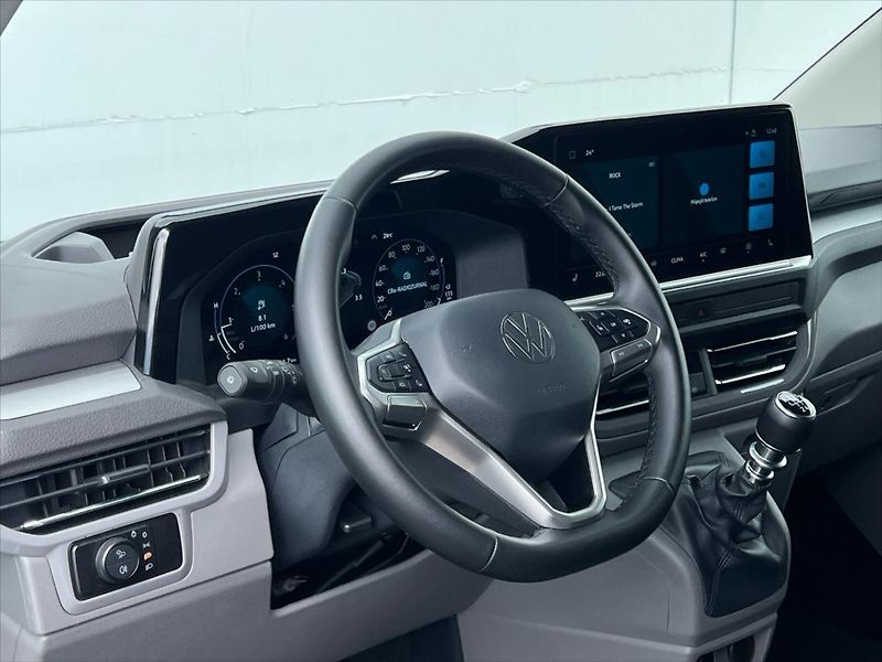 Volkswagen Caravelle 2,0 TDi 110kW LIFE 8míst  T7 - fotka 6 z 25
