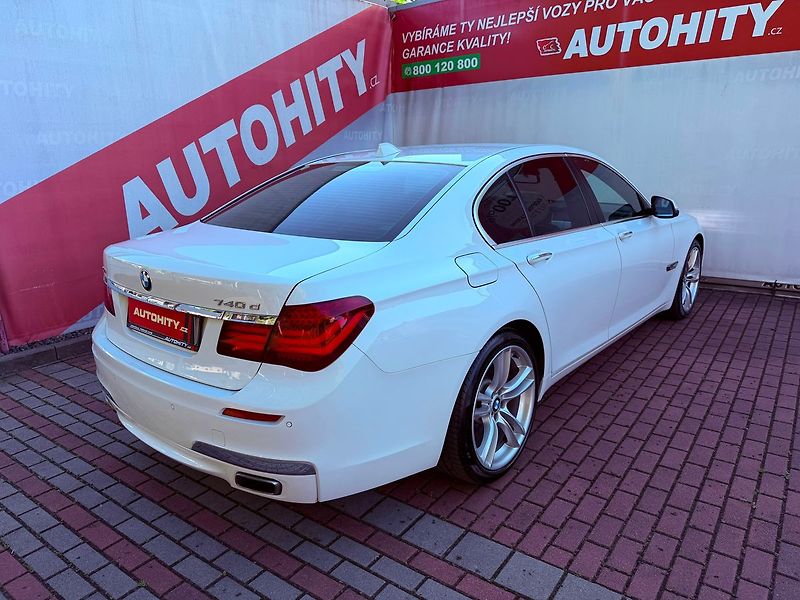 BMW Řada 7 740d xDrive, M Paket, B&O, ČR, - fotka 7 z 35