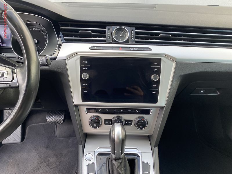 Volkswagen Passat (2018) 2.0 TDi 4x4, Comfortline, DSG - fotka 10 z 19