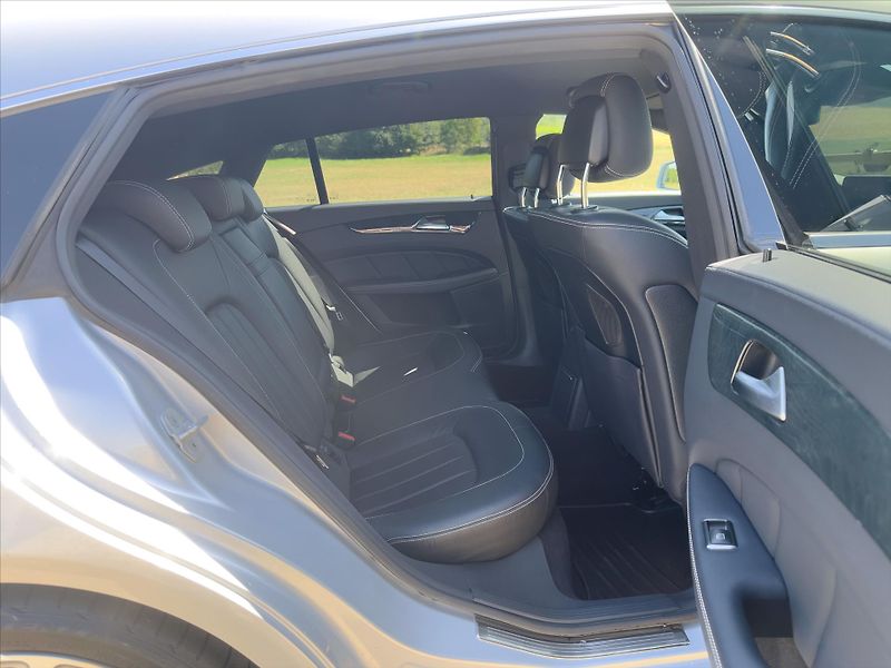 Mercedes-Benz CLS 3,0 350CDI 185kW AMG-Line 4M C - fotka 11 z 38