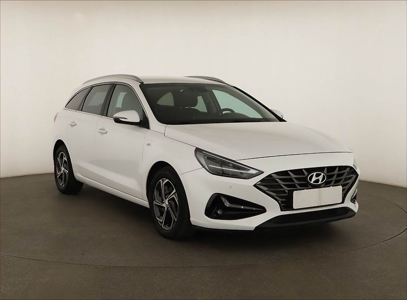 Hyundai i30 (2022) Family Smart 1.5 T-GDI MHEV - fotografie inzerátu