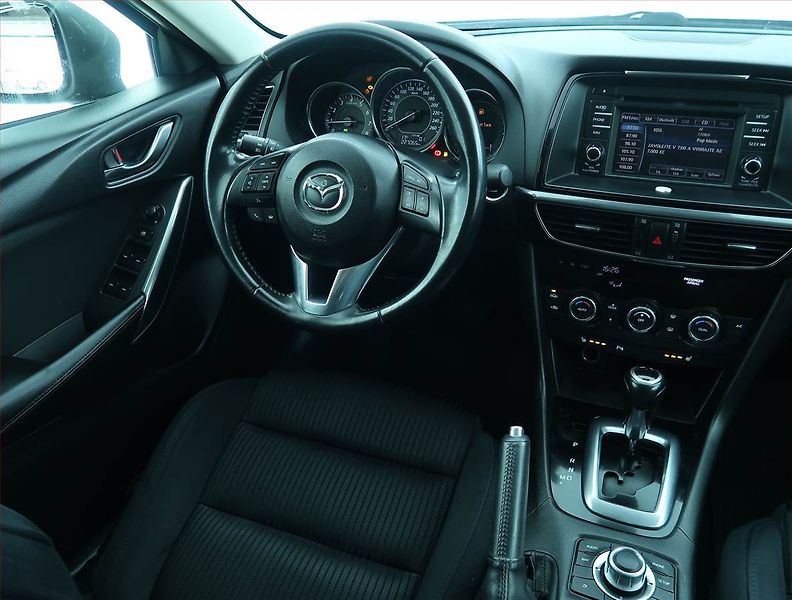 Mazda 6 (2013) 2.0 Skyactiv-G, Automat - fotka 7 z 17