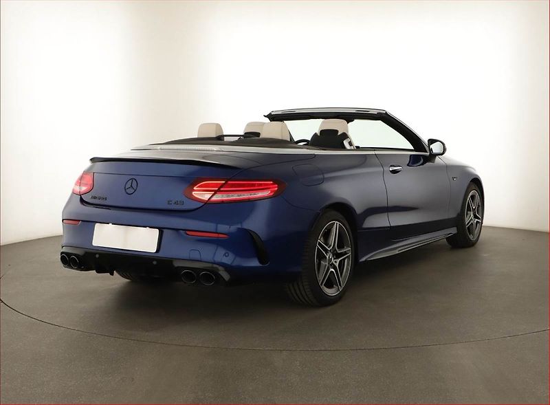 Mercedes-Benz Třídy C (2020) C 43 AMG 4MATIC - fotka 5 z 30