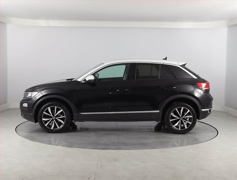 Volkswagen T-Roc (2021) Style 2.0 TDI, Serv.kniha - fotka 3 z 22