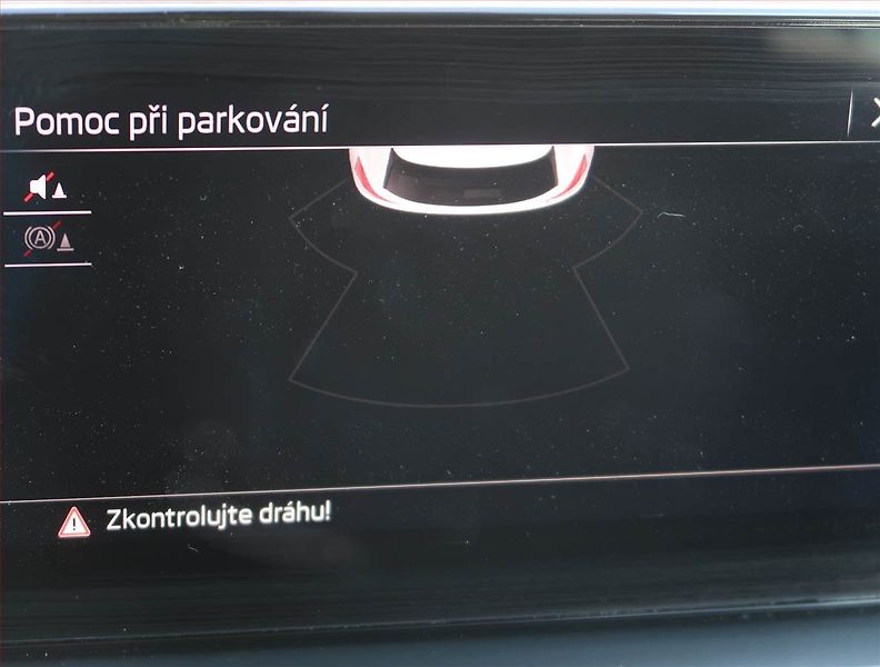 Škoda Kamiq (2023) Ambition 1.0 TSI, Serv.kniha - fotka 18 z 23