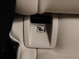 Mercedes-Benz Třídy B 2,0 220 140KW 1.maj, CZ, zánov - náhled 31