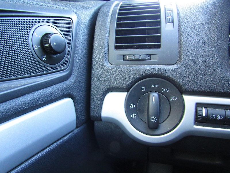 Škoda Octavia (2010) 1.6 TDI 77kW  DSG - fotka 29 z 34