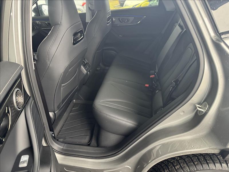 Omoda 5 (2026) 1,5 TGDi HEV PREMIUM - fotka 10 z 30