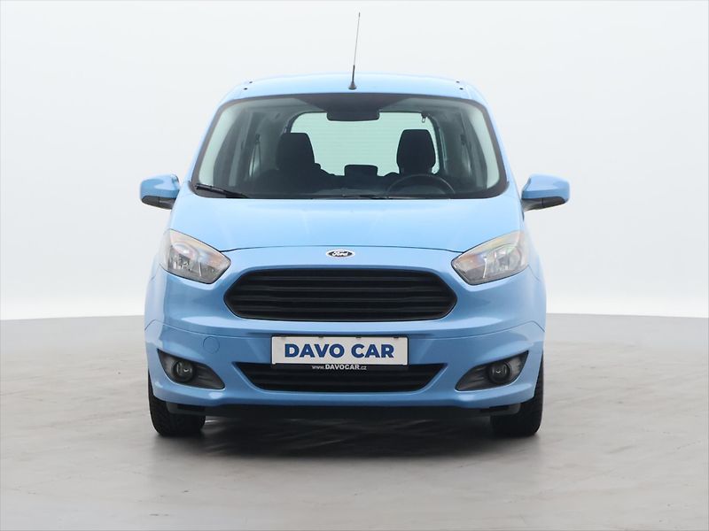 Ford Tourneo Courier 1,0 EB 74kW CZ  Titanium 1.Maj - fotka 2 z 28
