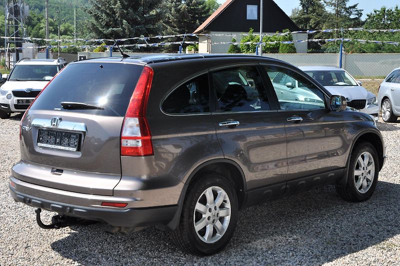 Honda CR-V 2.2i-DTEC 110kW 4WD Automat - fotka 3 z 19
