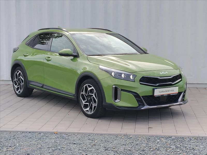 Kia XCeed 1,5   1.5 T-GDI 117Kw GT Line, - fotka 3 z 35