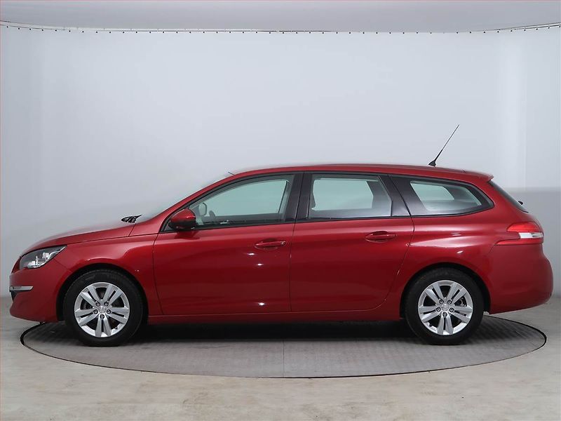 Peugeot 308 (2015) 1.2 e-THP, Tempomat - fotka 3 z 14
