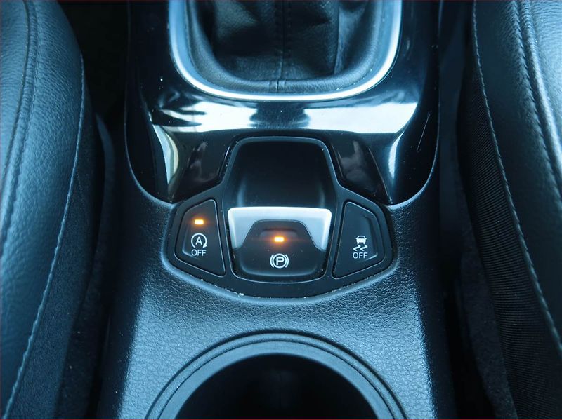 Jeep Compass (2021) 1.3 T-GDI, Tempomat - fotka 18 z 18