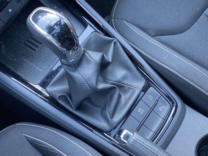 Škoda Scala (2025) 1.0 TSI DSG Monte Carlo - fotka 16 z 32