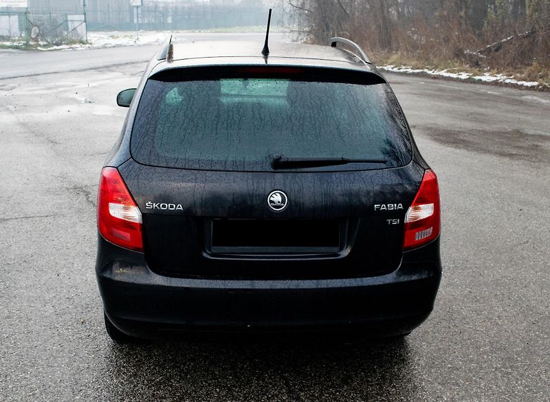 Škoda Fabia (2013) - fotka 8 z 16
