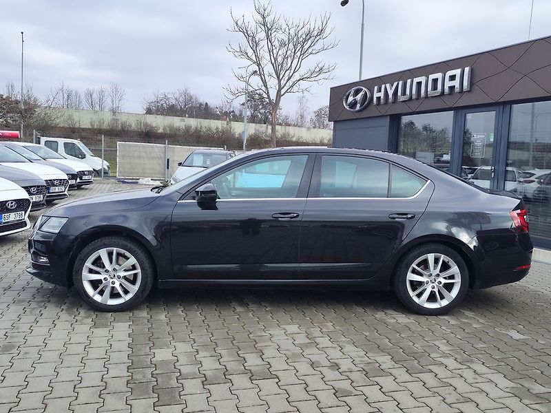 Škoda Octavia 1.8 TSI/132kW Style Plus ČR - fotka 8 z 30